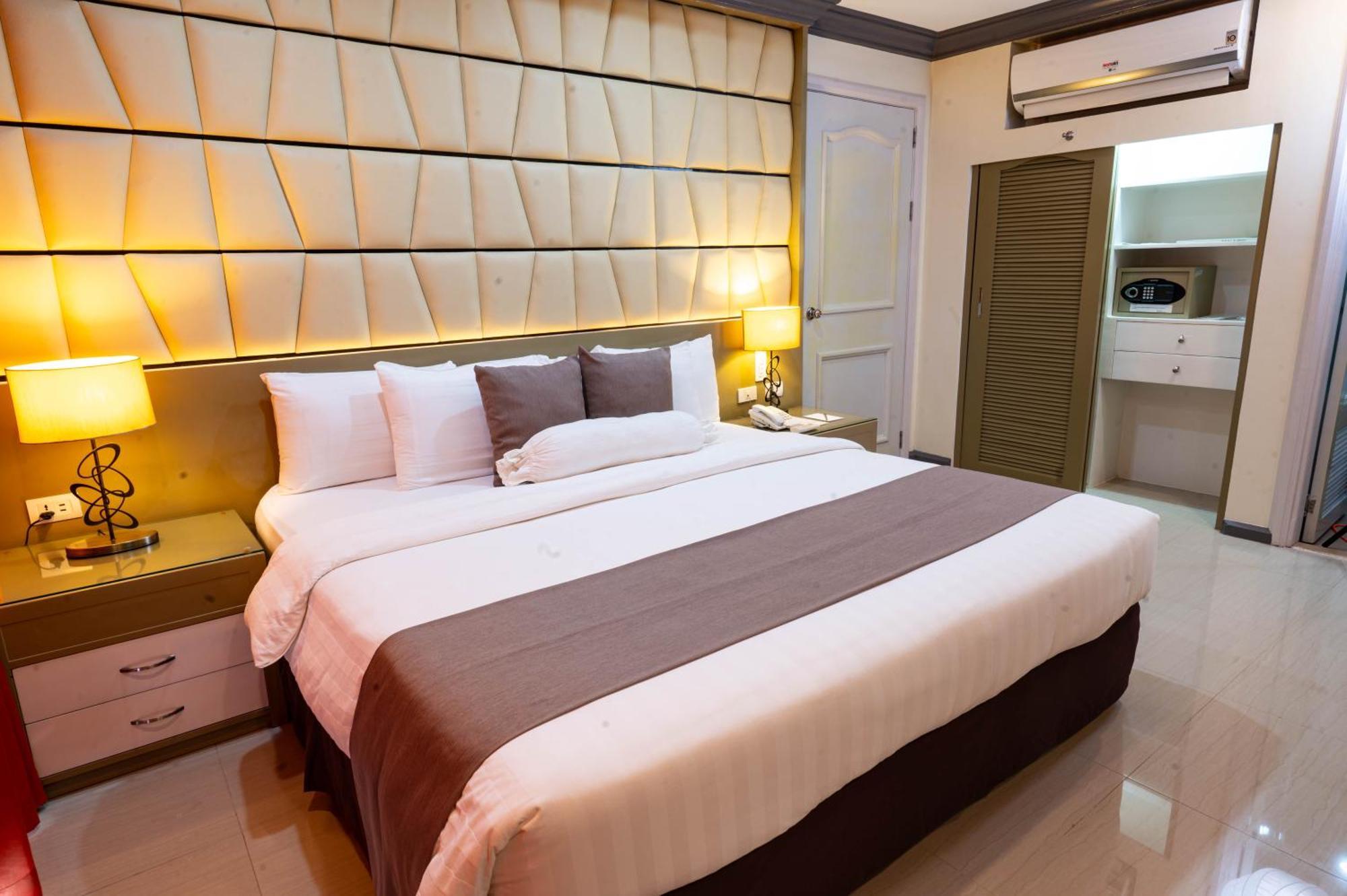 The Apo View Hotel Davao Exterior photo